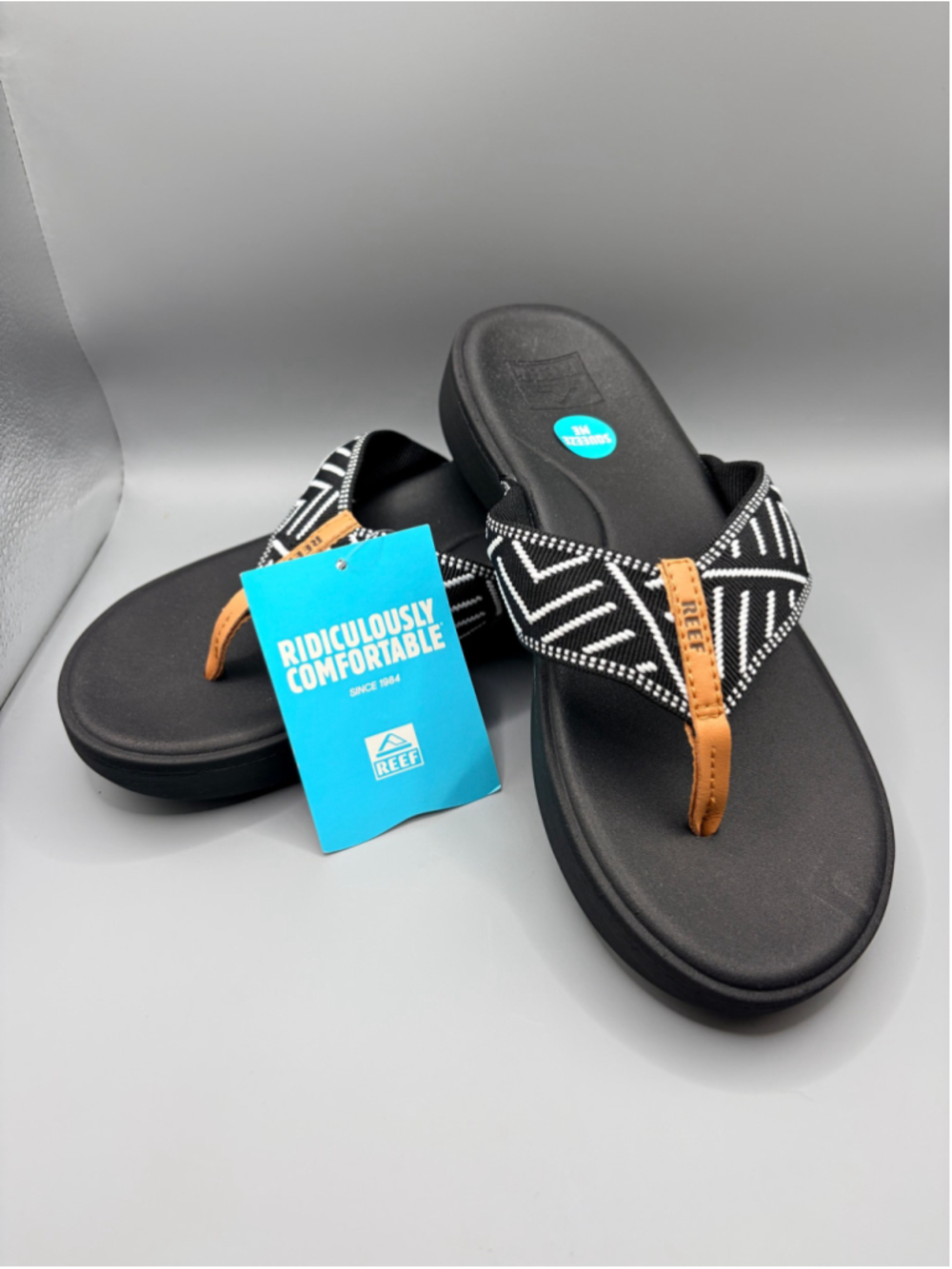 Woman Reef Cushion Cloud TX Arch Support Flip Flop Sandal CJ3581 Black Brand New